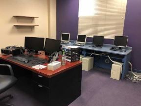 In the News Inc. Industrial Manuf. Flex Building: 8517 Sunstate St, Tampa, FL 33634